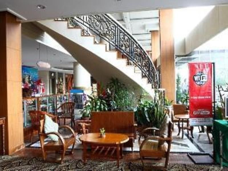Wattana Park Hotel Транг Екстер'єр фото