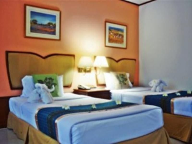 Wattana Park Hotel Транг Екстер'єр фото