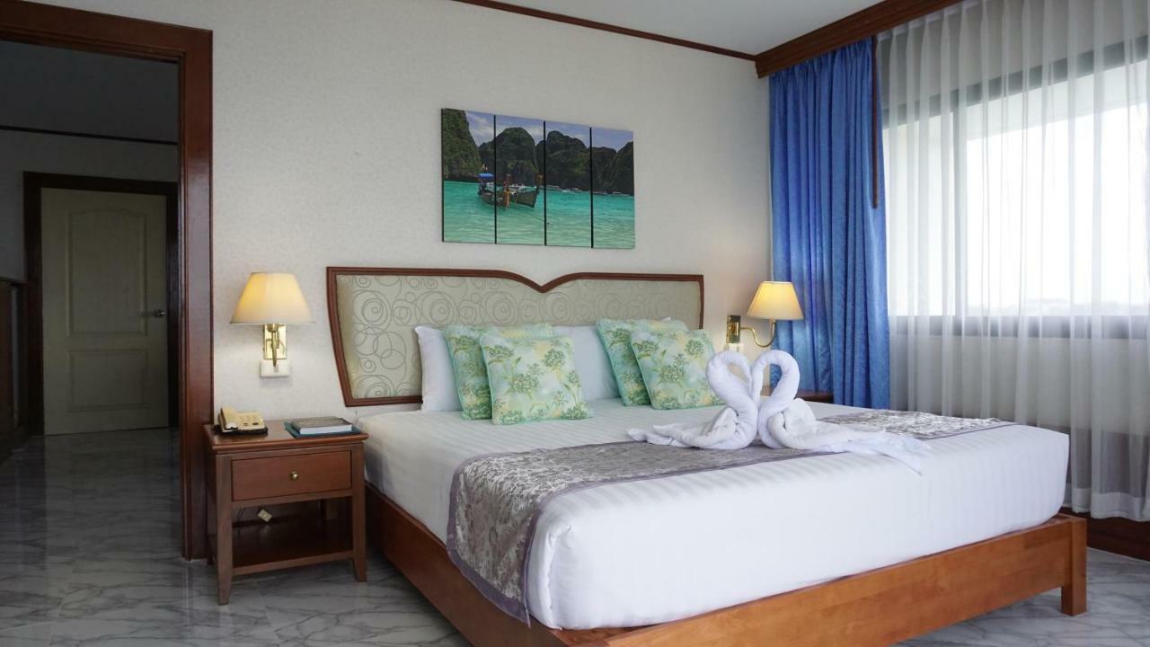 Wattana Park Hotel Транг Екстер'єр фото
