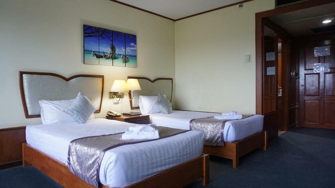 Wattana Park Hotel Транг Екстер'єр фото